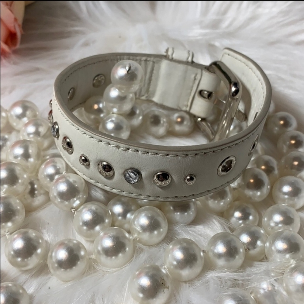 Miu Miu leather bracelet white silver buckle